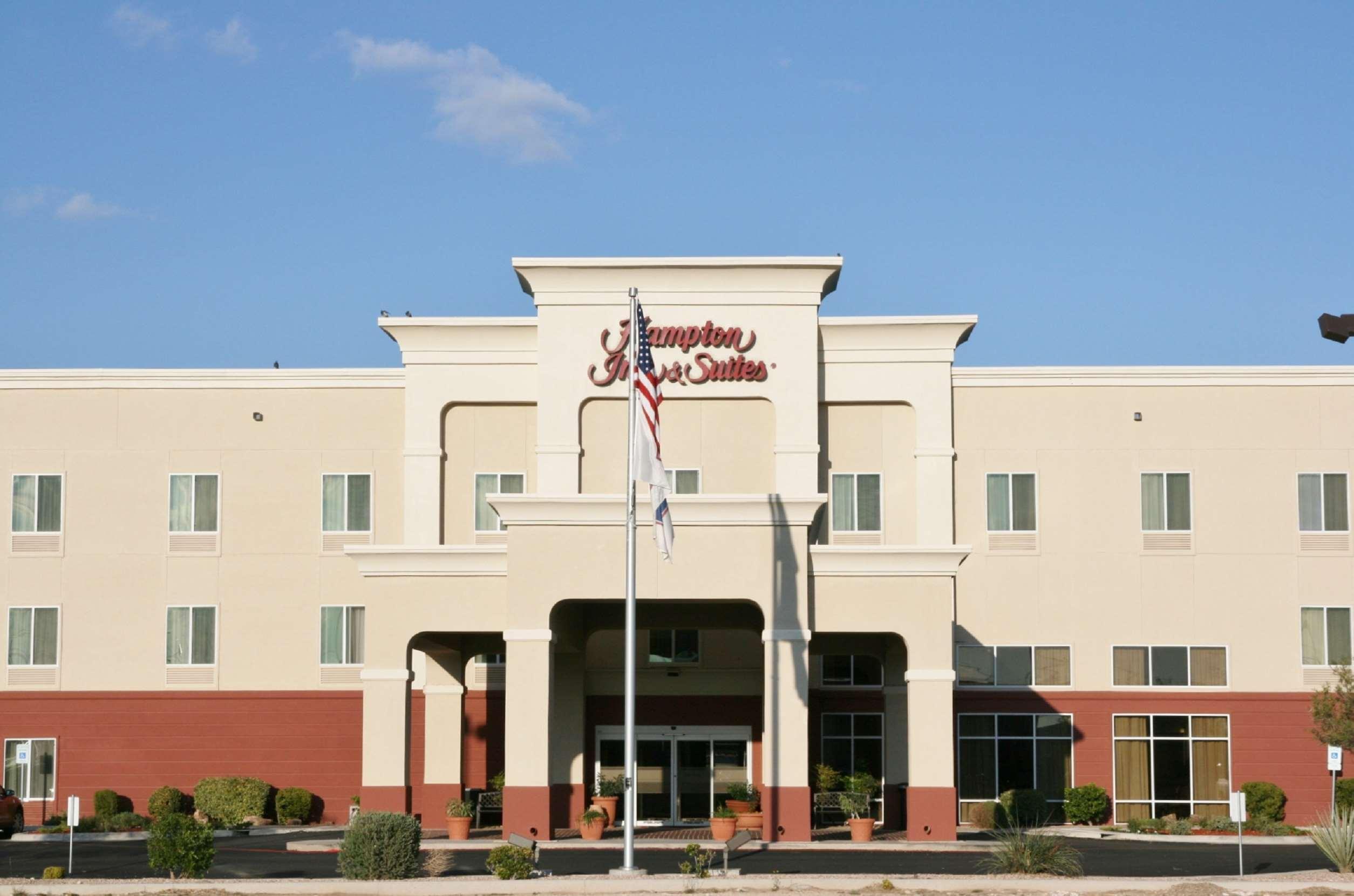 Hampton Inn & Suites Hobbs Exterior foto